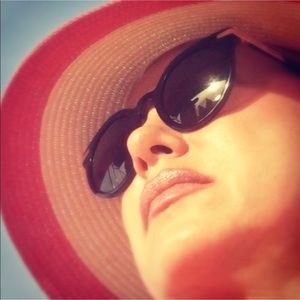 Meet your Posher, Irina